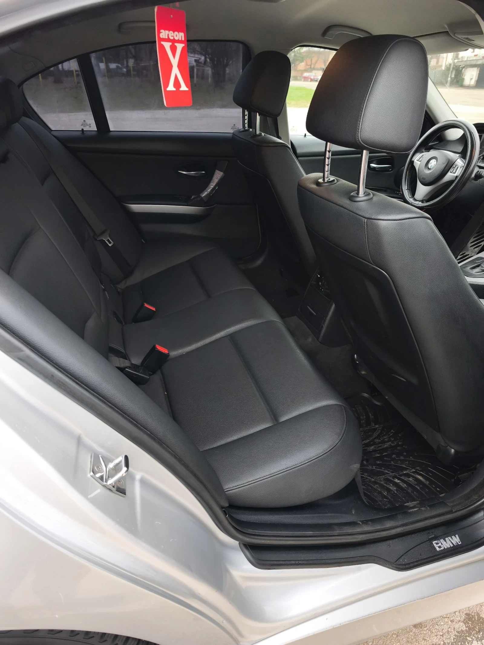 BMW 330 XD 290+ �.�. | Mobile.bg � ����������� 10