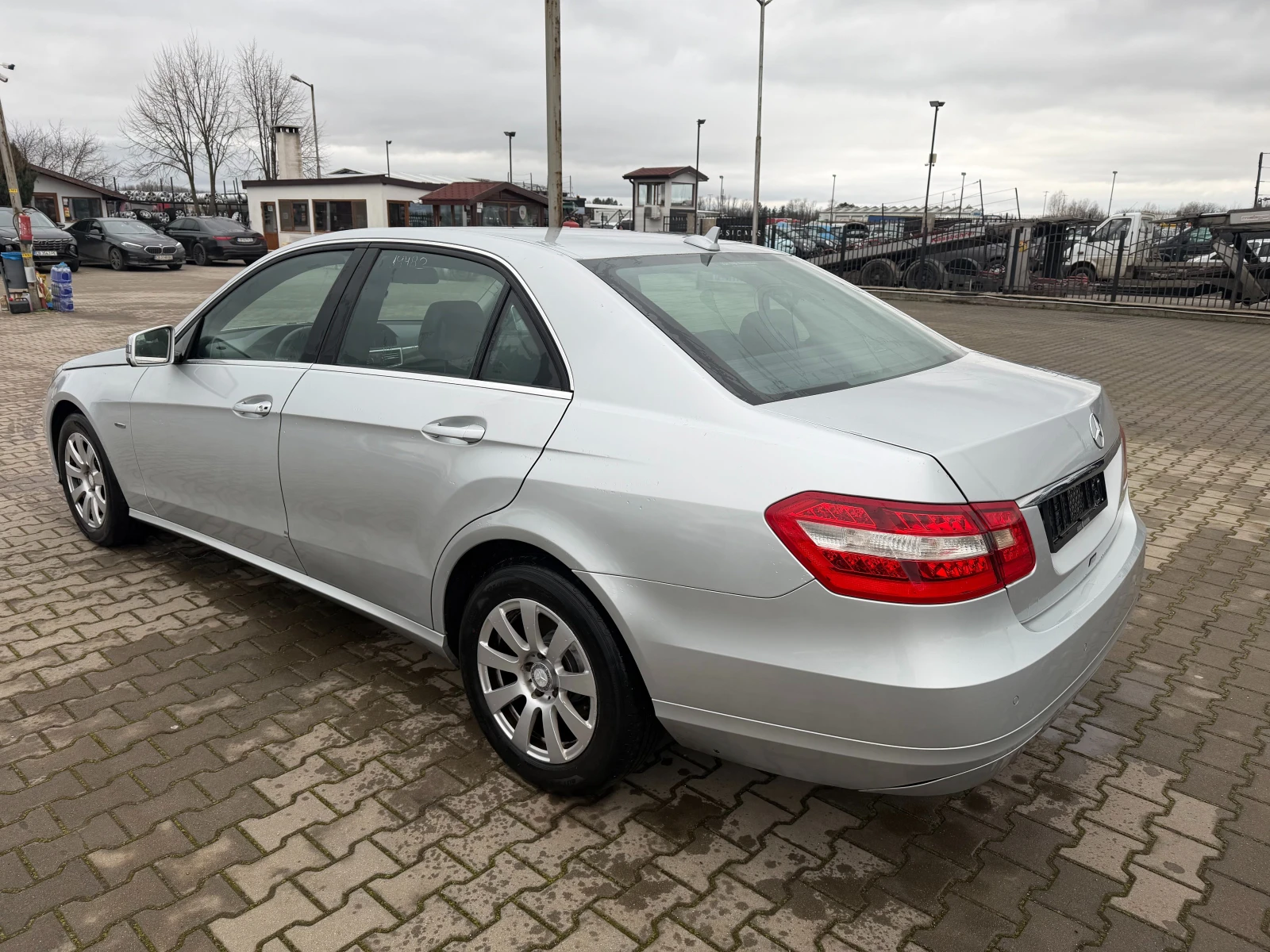 Mercedes-Benz E 200 CDI AVTOMAT/NAVI/KOJA EURO 5 | Mobile.bg � ����������� 8
