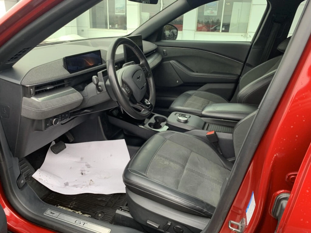 Ford Mustang Mach-E GT Bang&Olufsen С РЕГИСТРАЦИЯ & АВТО КРЕДИТ, снимка 8 - Автомобили и джипове - 54073003