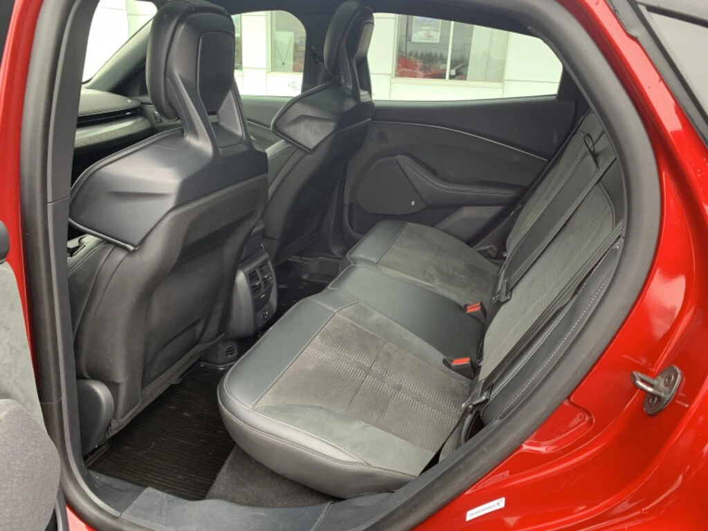 Ford Mustang Mach-E GT Bang&Olufsen С РЕГИСТРАЦИЯ & АВТО КРЕДИТ, снимка 9 - Автомобили и джипове - 54073003