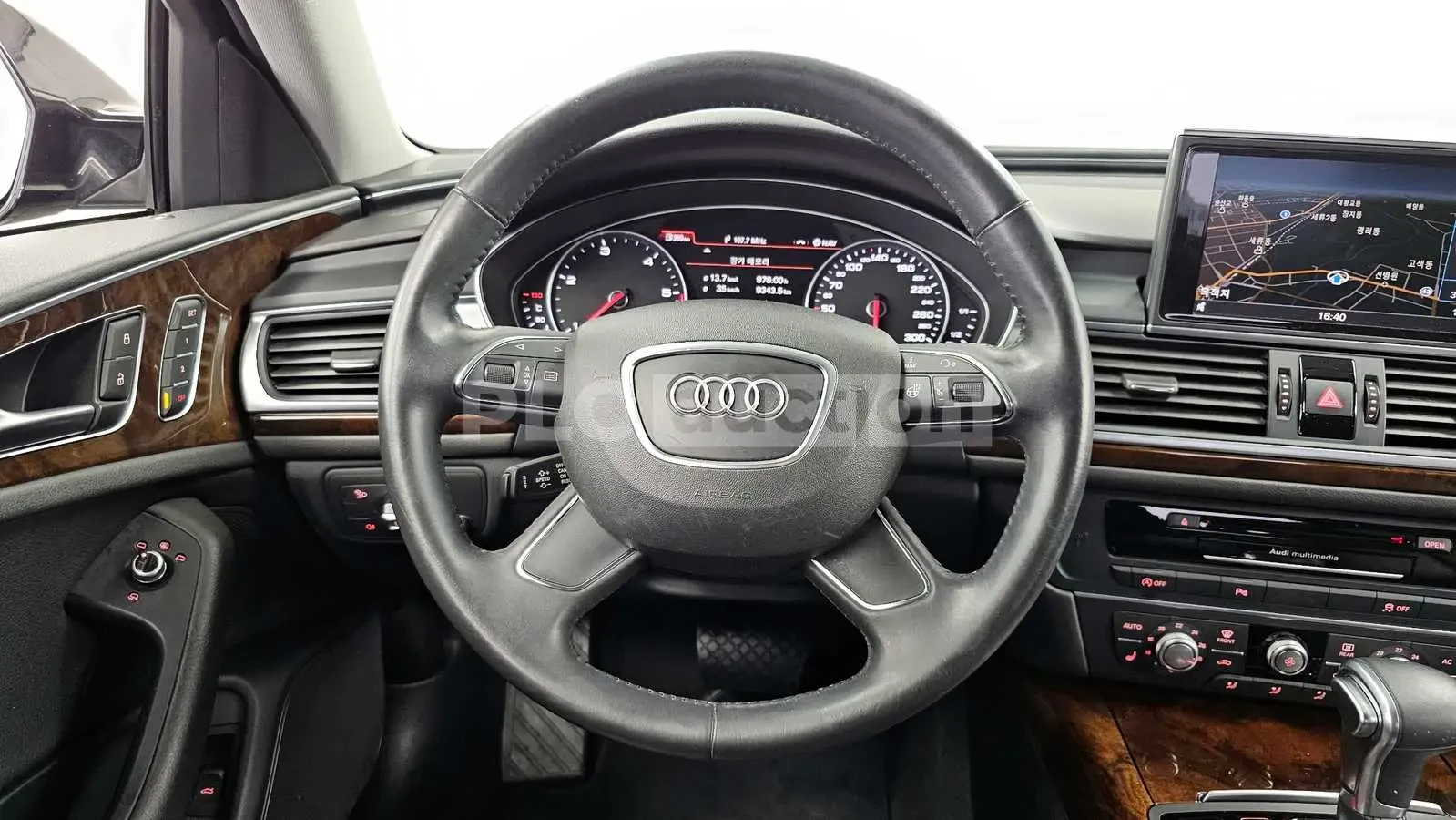 Audi A6, снимка 13 - Автомобили и джипове - 54141428