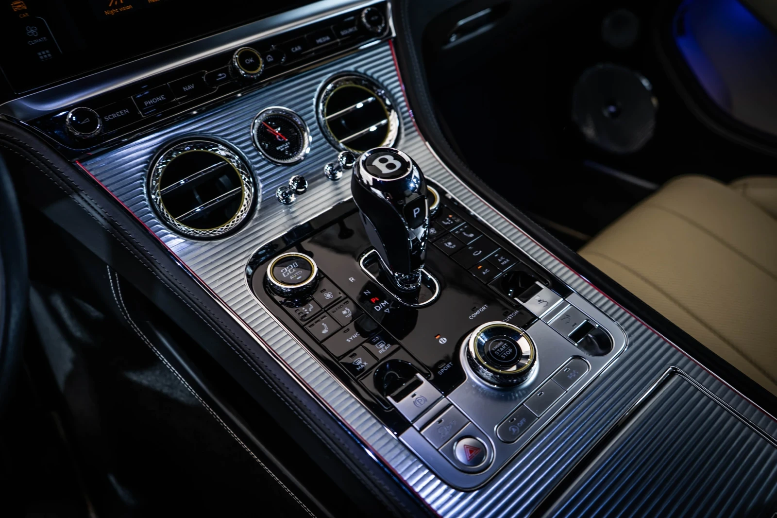 Bentley Continental gt W12 First Edition* NAIM* , снимка 15 - Автомобили и джипове - 54213110