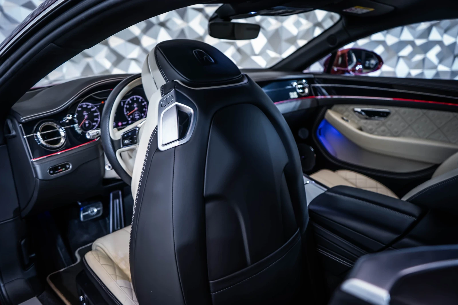 Bentley Continental gt W12 First Edition* NAIM* , снимка 11 - Автомобили и джипове - 54213110