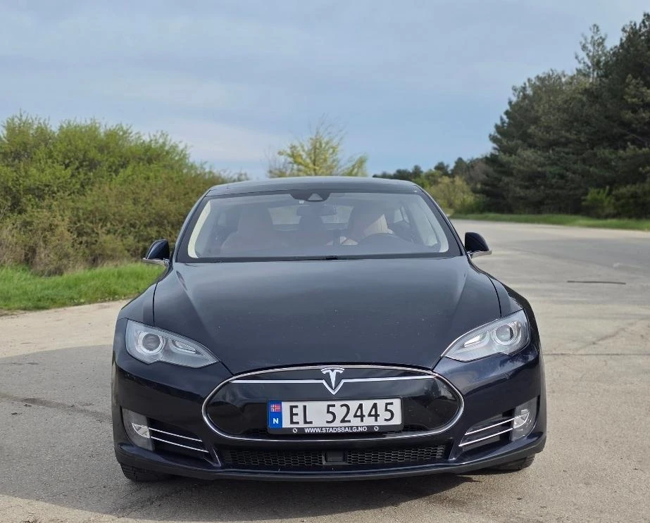 Tesla Model S Free Charging, Autopilot, снимка 8 - Автомобили и джипове - 54436004