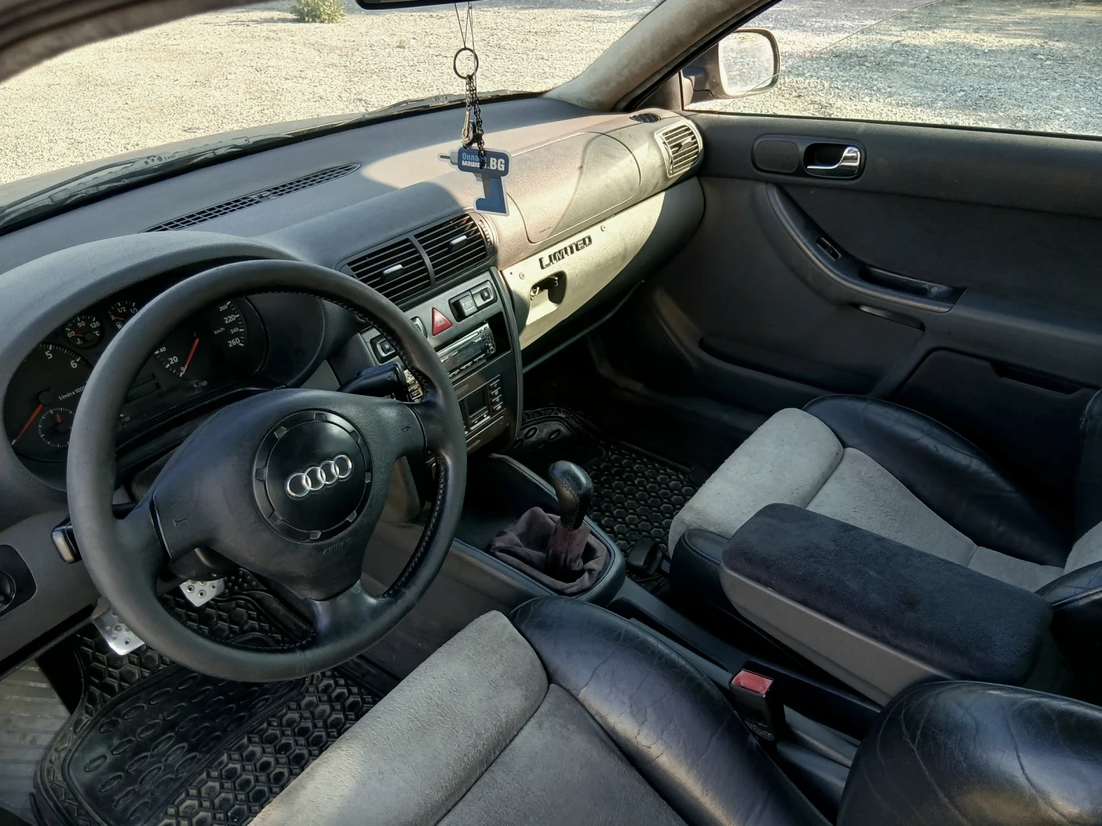 Audi A3 1.8Т , снимка 8 - Автомобили и джипове - 54873311