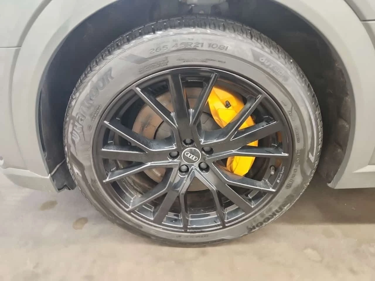 Audi E-Tron * PROGRESSIV * ПОДГРЕВ * ПАНОРАМА * 2 КЛЮЧА, снимка 7 - Автомобили и джипове - 55231534
