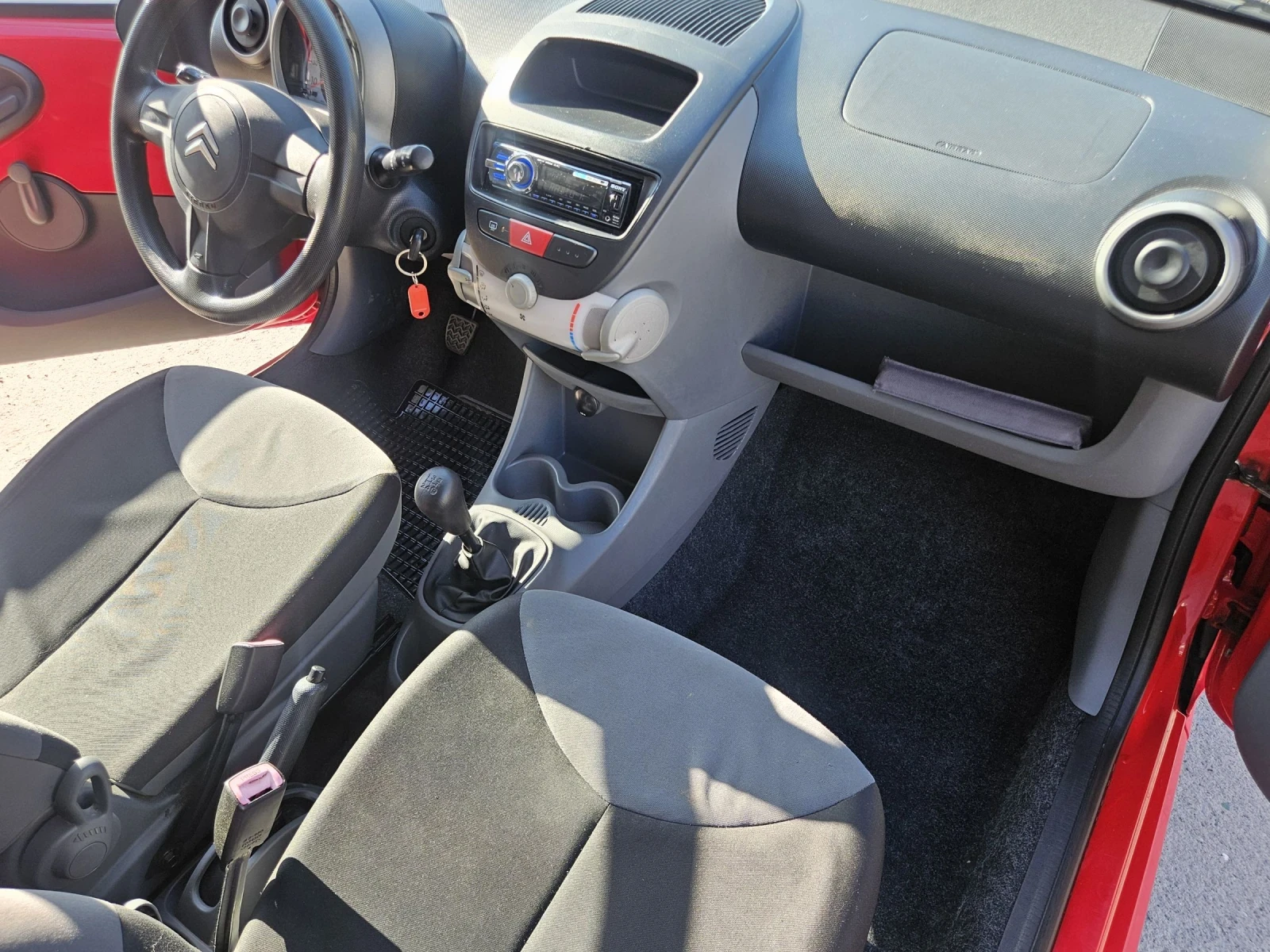 Citroen C1, снимка 8 - Автомобили и джипове - 55281128