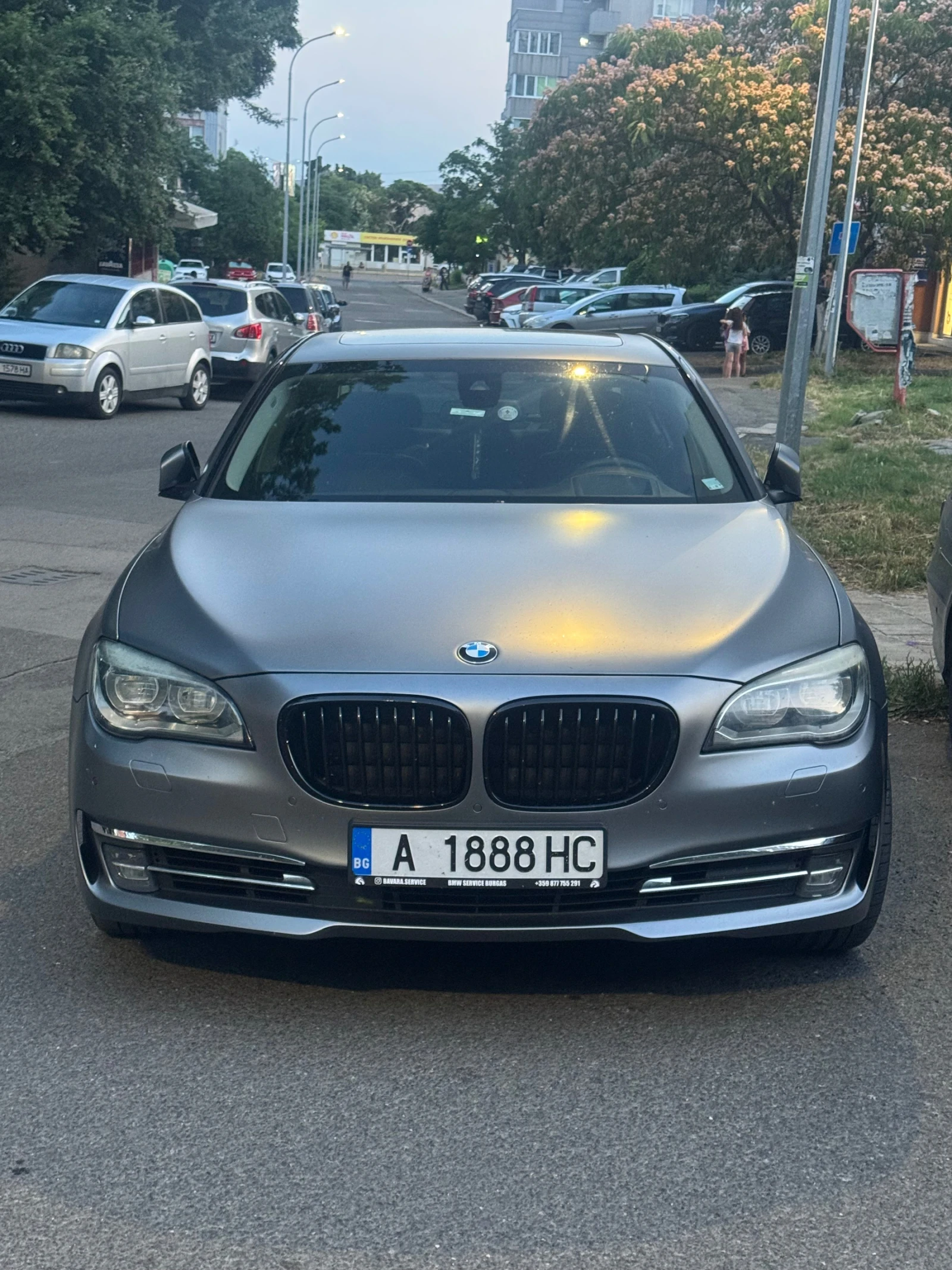 BMW 740