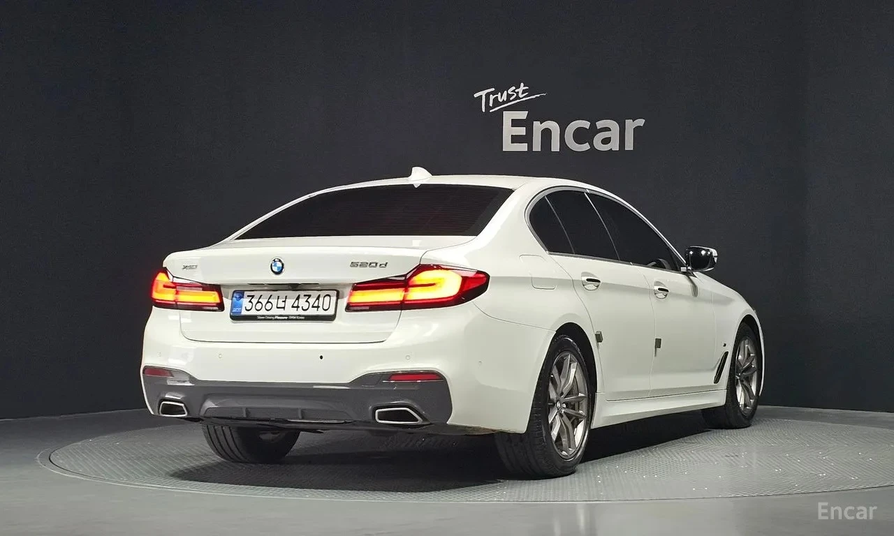 BMW 520 520d xDrive M Sport Plus, снимка 2 - Автомобили и джипове - 55629777