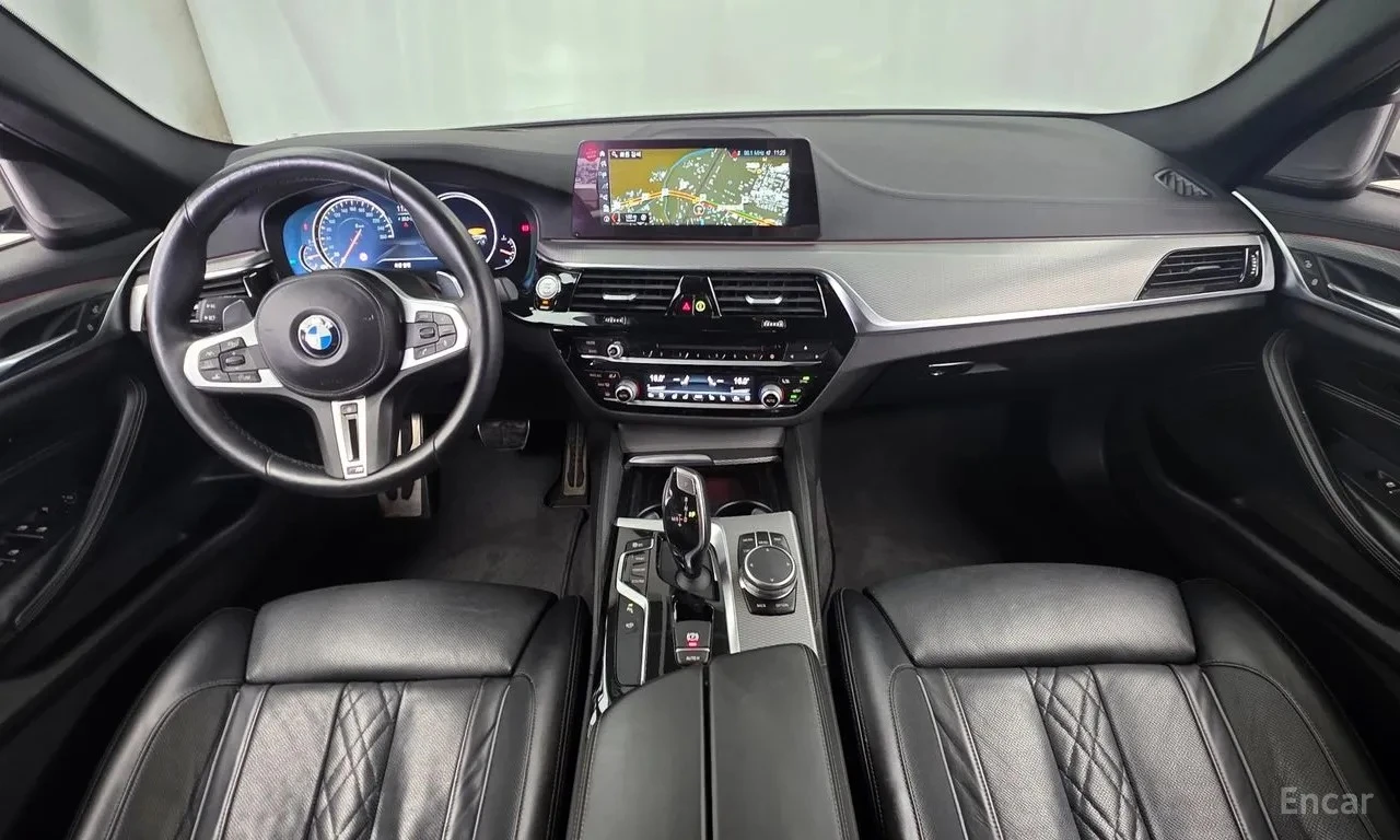 BMW 520 520d xDrive M Sport Plus, снимка 6 - Автомобили и джипове - 55629777