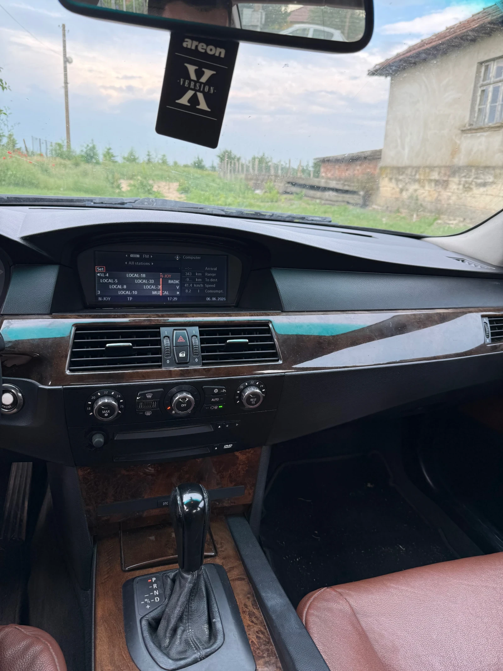 BMW 530, снимка 3 - Автомобили и джипове - 55646800