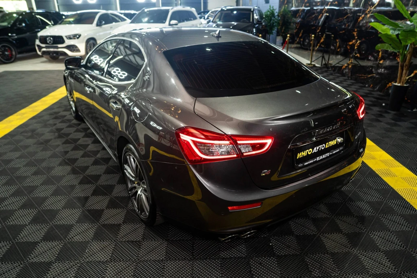 Maserati Ghibli Q4 MEGA FULL LED NAVI CARBON ЛИЗИНГ 100%, снимка 6 - Автомобили и джипове - 55732532