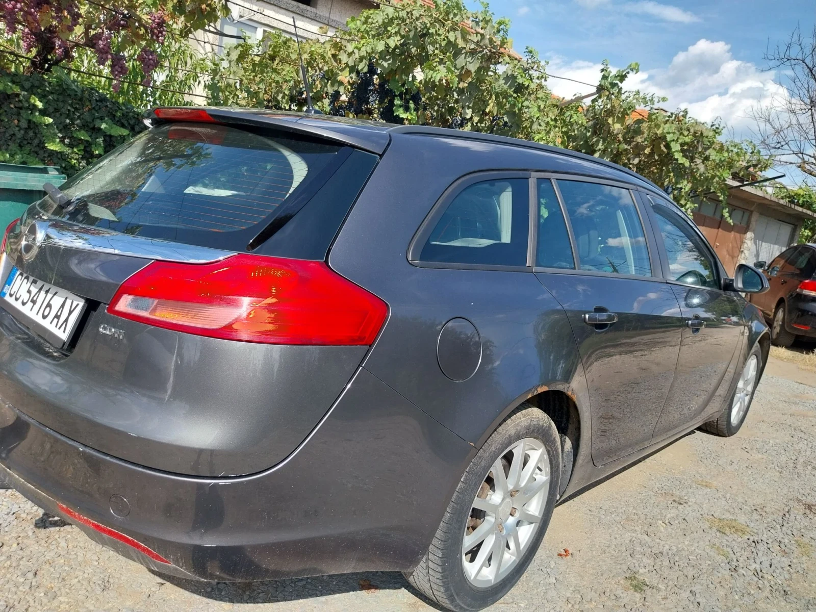 Opel Insignia 2.0 CDTI, снимка 3 - Автомобили и джипове - 56084403