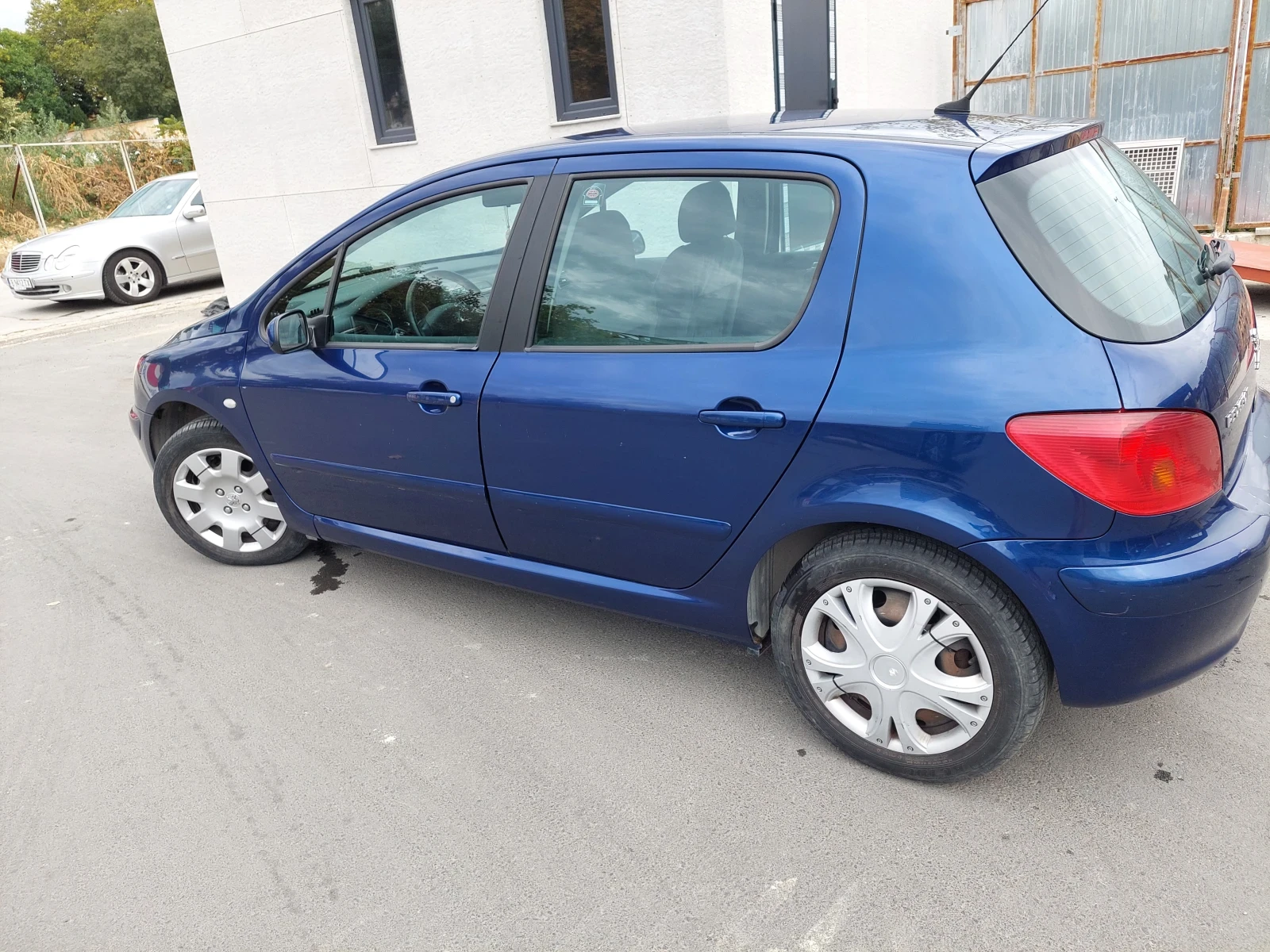 Peugeot 307 2.00 HDI, снимка 6 - Автомобили и джипове - 56242354