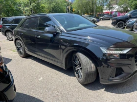 Audi Q8 TECHNIK * ДИСТРОНИК * ПОДГРЕВ * ОБДУХВАН * ПАНО, снимка 4