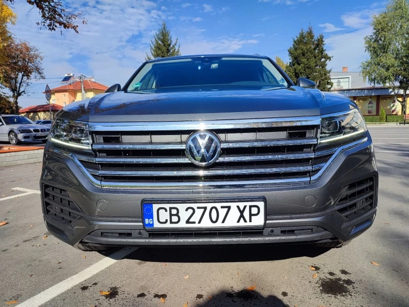 VW Touareg BMT V6 TDI 4Motion 76 хил.км * * * PANORAMA* * * , снимка 2 - Автомобили и джипове - 49561138