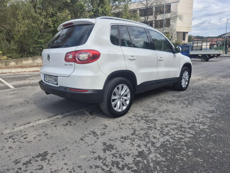 VW Tiguan 2.0Tdi 4-Motion, снимка 7 - Автомобили и джипове - 47555848