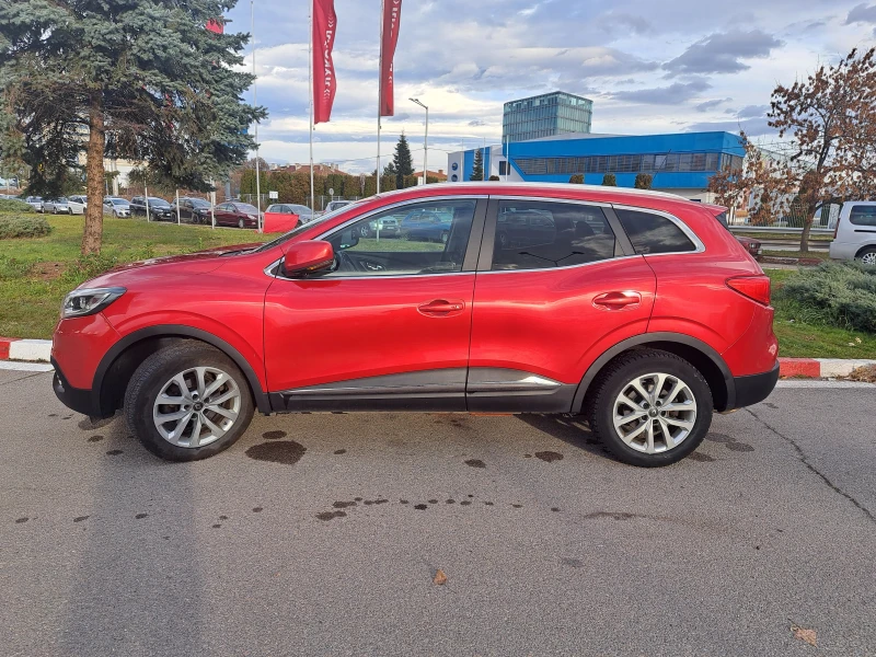 Renault Kadjar, снимка 3 - Автомобили и джипове - 48044161