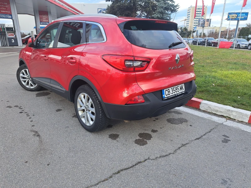 Renault Kadjar, снимка 4 - Автомобили и джипове - 48044161