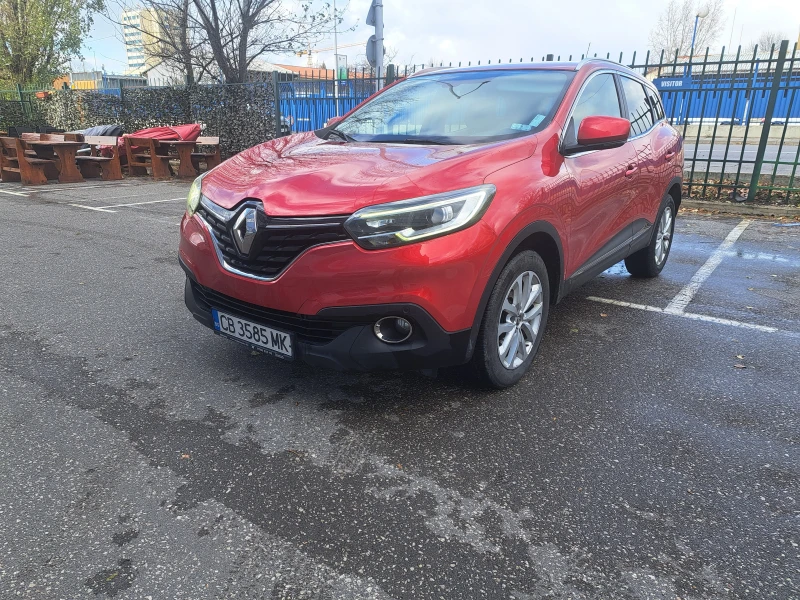 Renault Kadjar, снимка 2 - Автомобили и джипове - 48106718