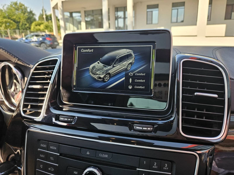 Mercedes-Benz GLS 400 4 Matic, снимка 9 - Автомобили и джипове - 52305376