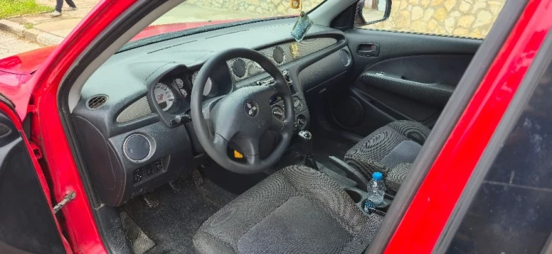 Mitsubishi Outlander 2.0i, снимка 5 - Автомобили и джипове - 52860196