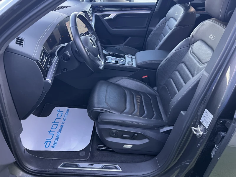 VW Touareg R-Line/3.0TDI/286K.C./8АТ/Matrix/Head-up, снимка 8 - Автомобили и джипове - 52849776