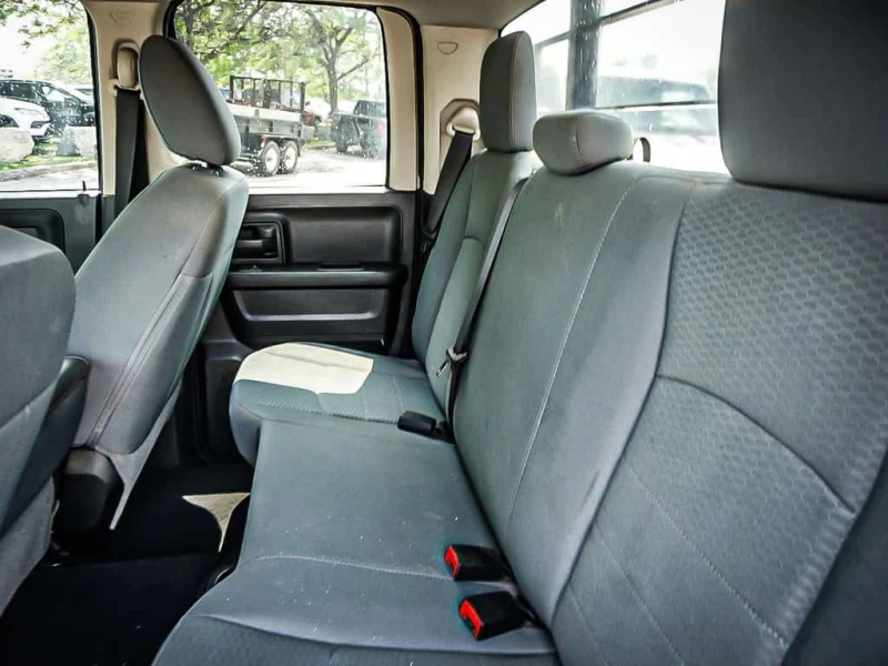 Dodge RAM 1500 * ST| AS TRADED| * CARFAX * ЦЕНА ДО БГ, снимка 16 - Автомобили и джипове - 53582765