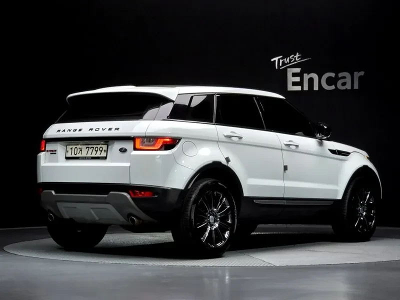 Land Rover Range Rover Evoque, снимка 2 - Автомобили и джипове - 54855653