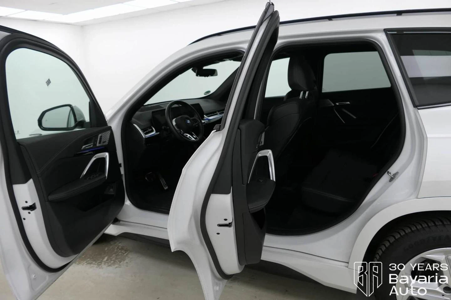 BMW X1 20i sDrive Steptronic - изображение 5