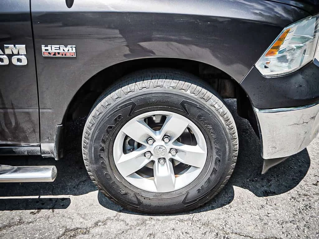 Dodge RAM 1500 * ST| AS TRADED| * CARFAX * ���� �� �� | Mobile.bg � ����������� 9