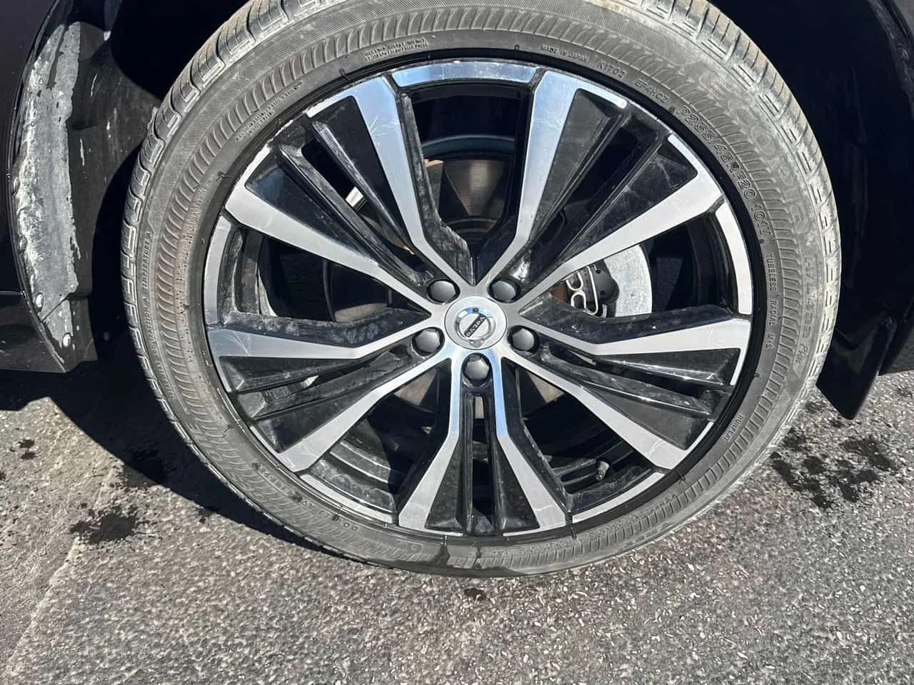 Volvo XC60 * Plus Dark Theme* 2 КЛЮЧА* PANO* KEYLESS* ПОДГРЕВ, снимка 7 - Автомобили и джипове - 54003749