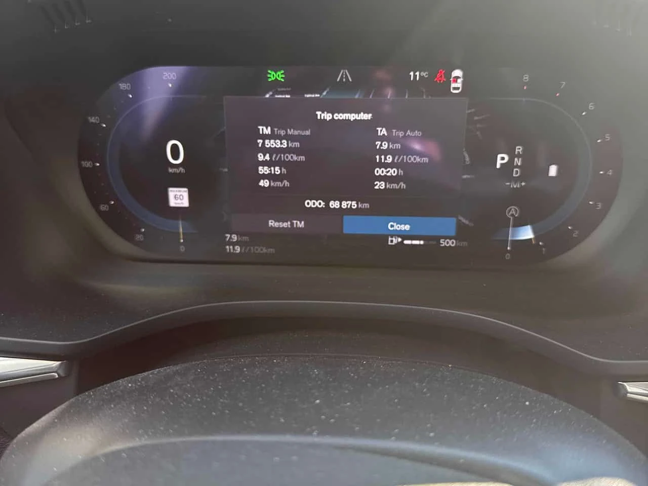 Volvo XC60 * Plus Dark Theme* 2 КЛЮЧА* PANO* KEYLESS* ПОДГРЕВ, снимка 10 - Автомобили и джипове - 54003749