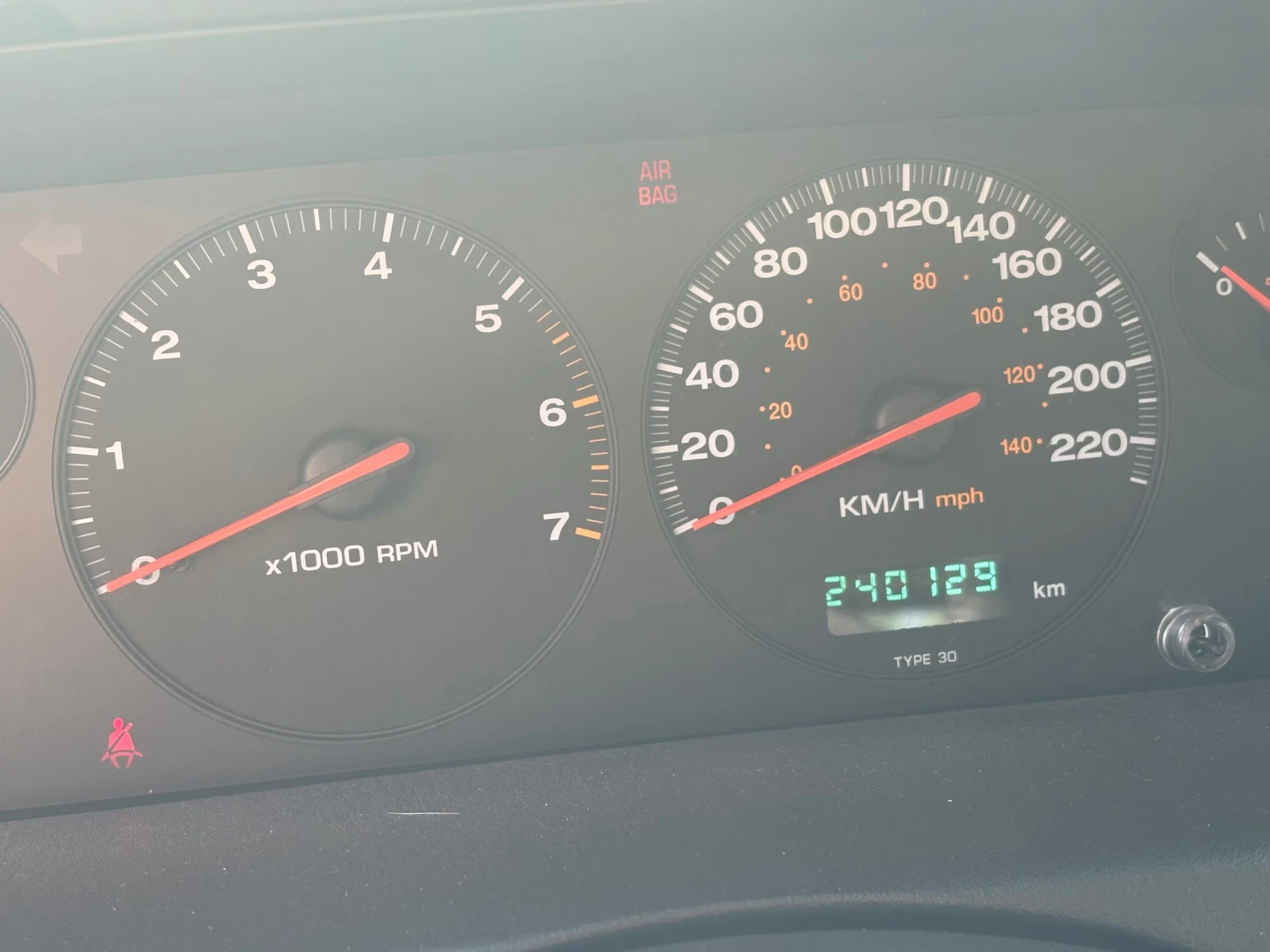 Jeep Grand cherokee 4.7 V8, снимка 8 - Автомобили и джипове - 55358108