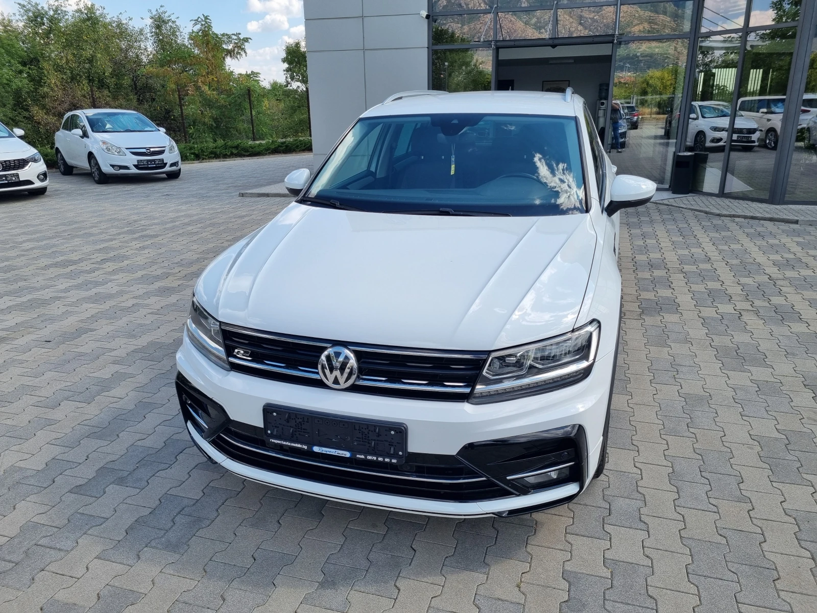 VW Tiguan * R-LINE* 2020�. DIGITAL, LED, �������� ������� �  | Mobile.bg � ����������� 3