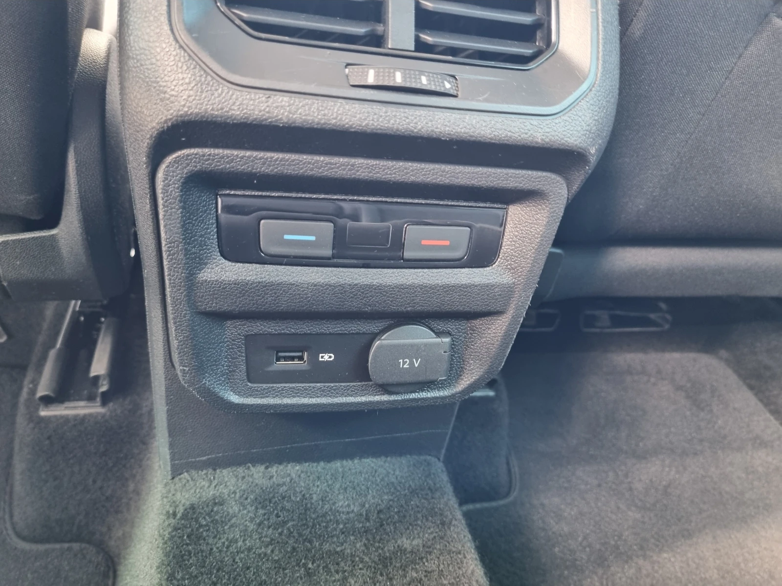 VW Tiguan * R-LINE* 2020�. DIGITAL, LED, �������� ������� �  | Mobile.bg � ����������� 13