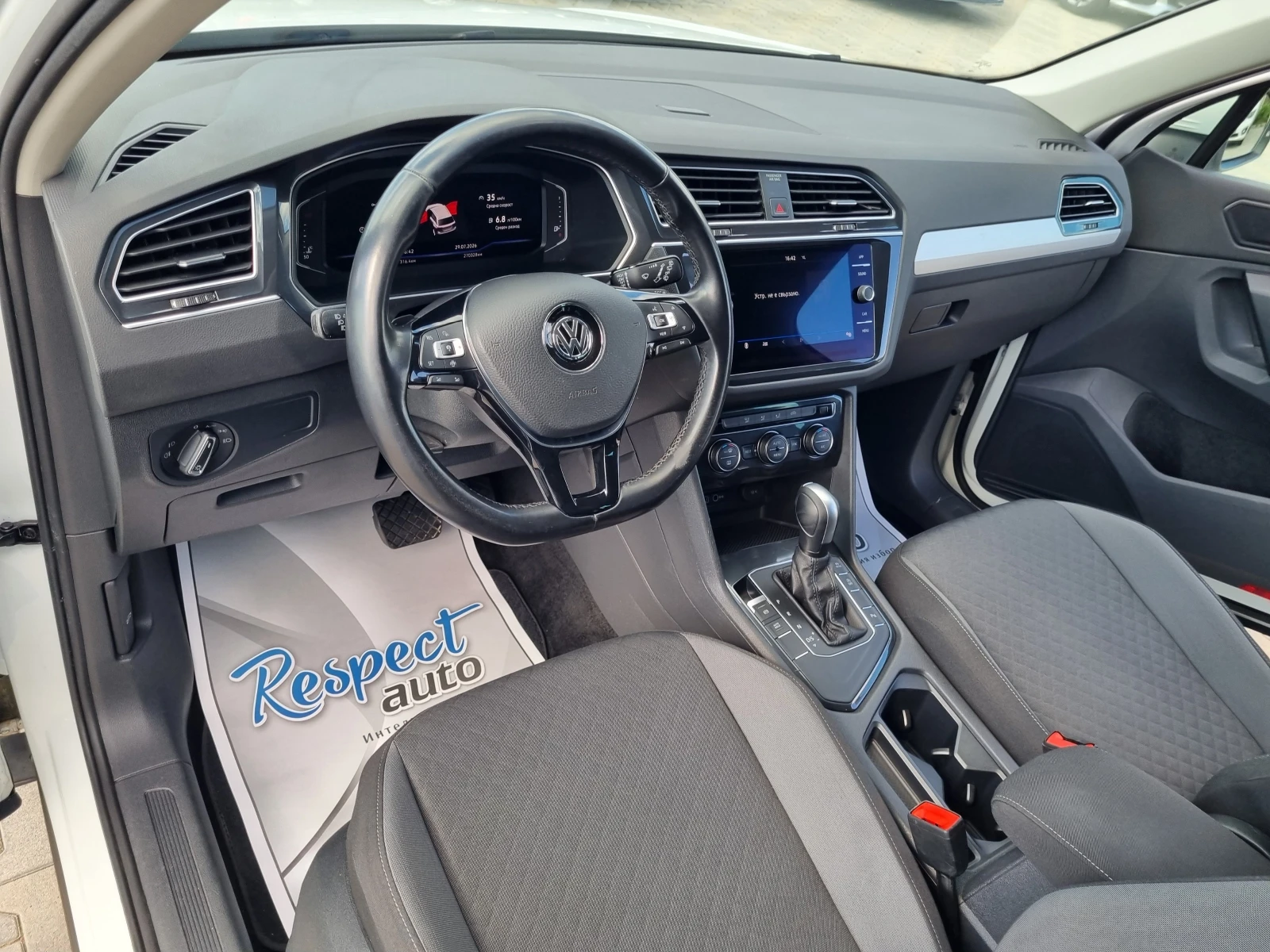 VW Tiguan * R-LINE* 2020�. DIGITAL, LED, �������� ������� �  | Mobile.bg � ����������� 9