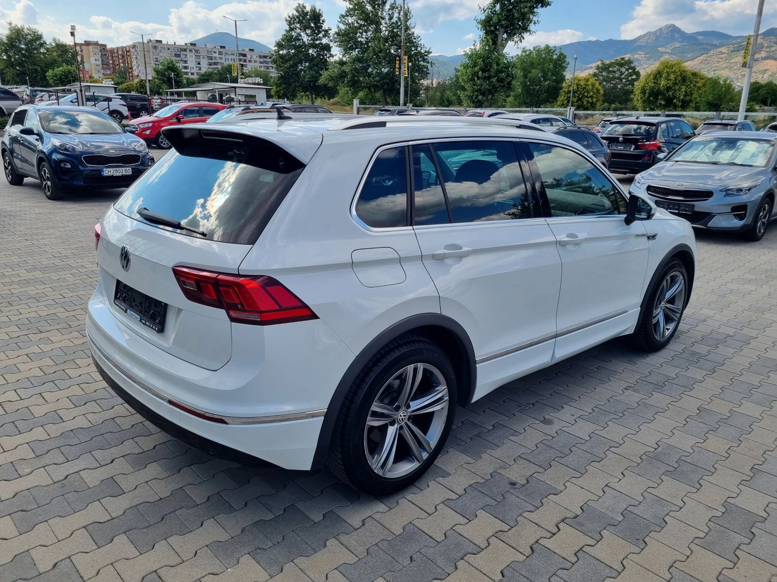 VW Tiguan * R-LINE* 2020�. DIGITAL, LED, �������� ������� �  | Mobile.bg � ����������� 6