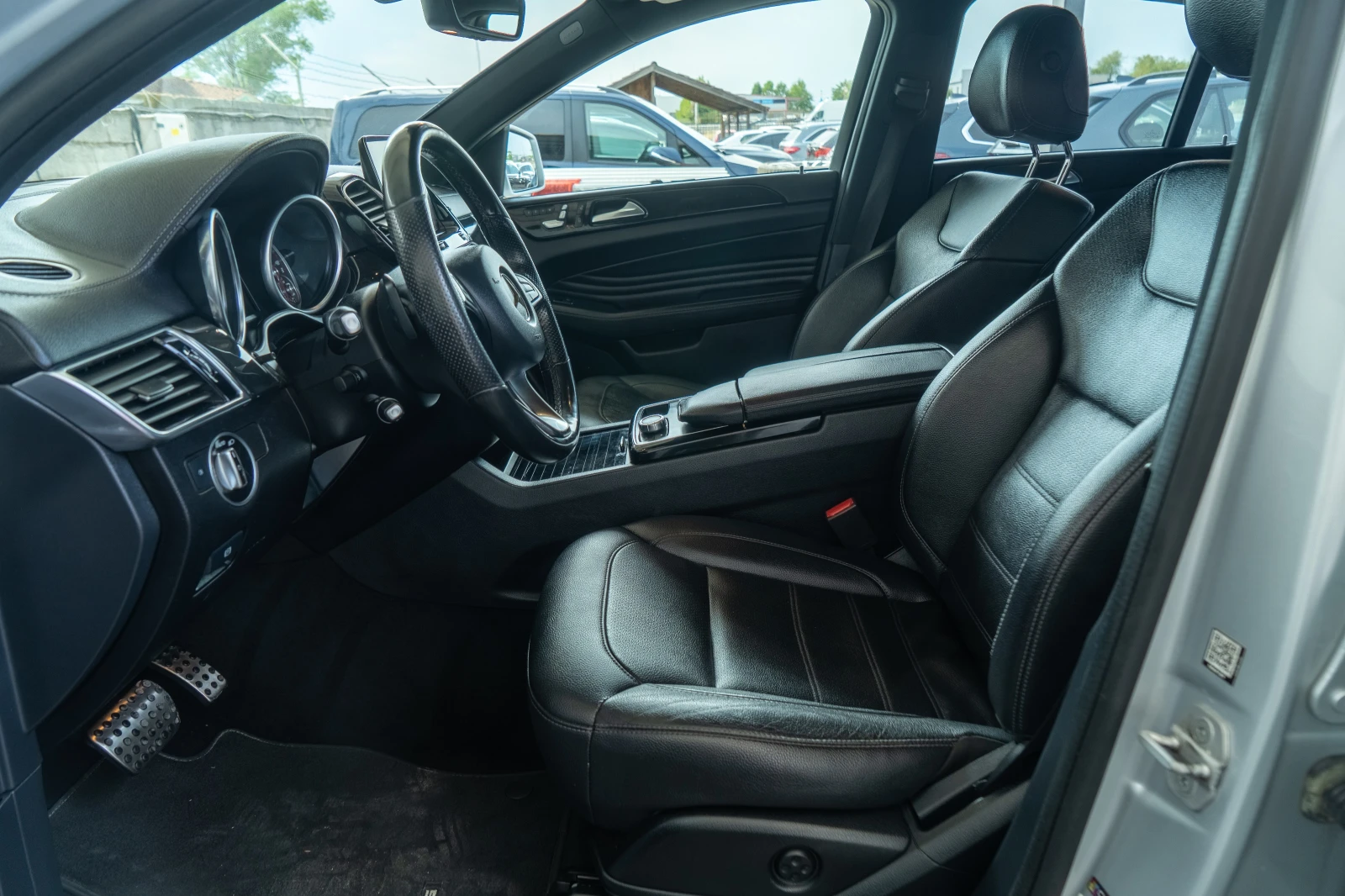 Mercedes-Benz GLE 350 D = COUPE = V6 = 7G PLUS = TOP = ЛИЗИНГ, снимка 7 - Автомобили и джипове - 55805545