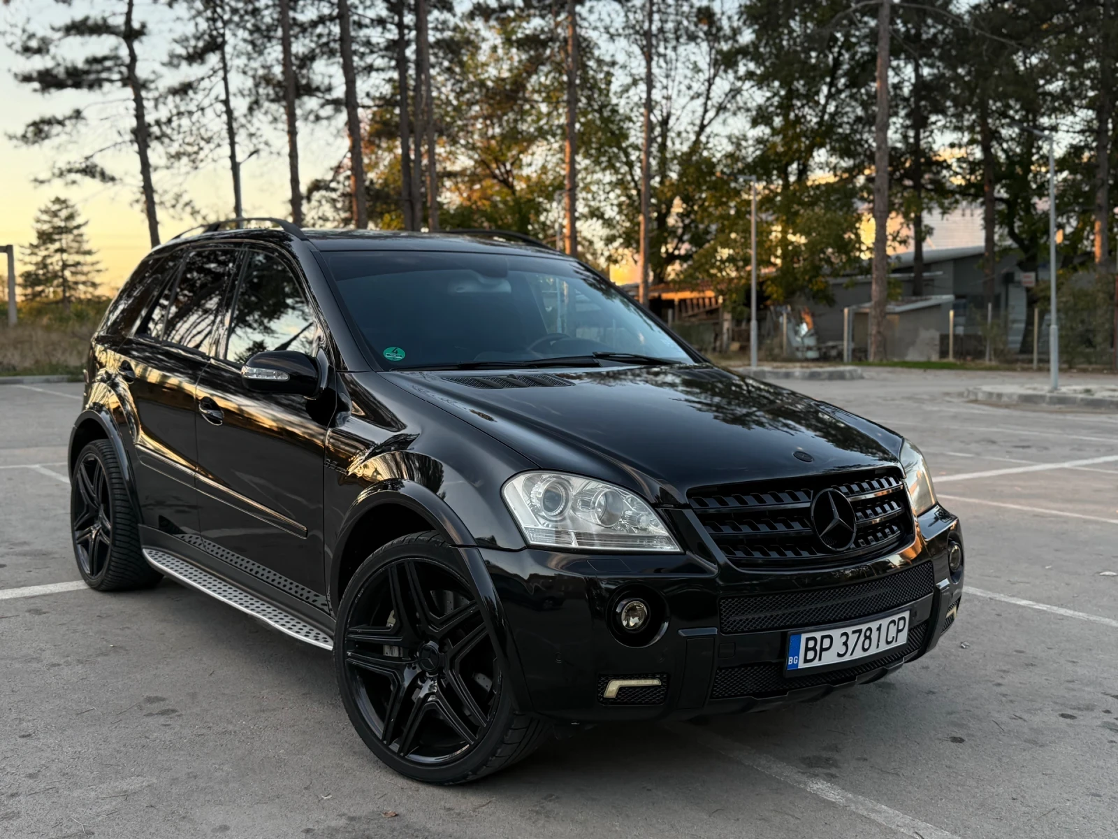 Mercedes-Benz ML 63 AMG, снимка 2 - Автомобили и джипове - 56659027