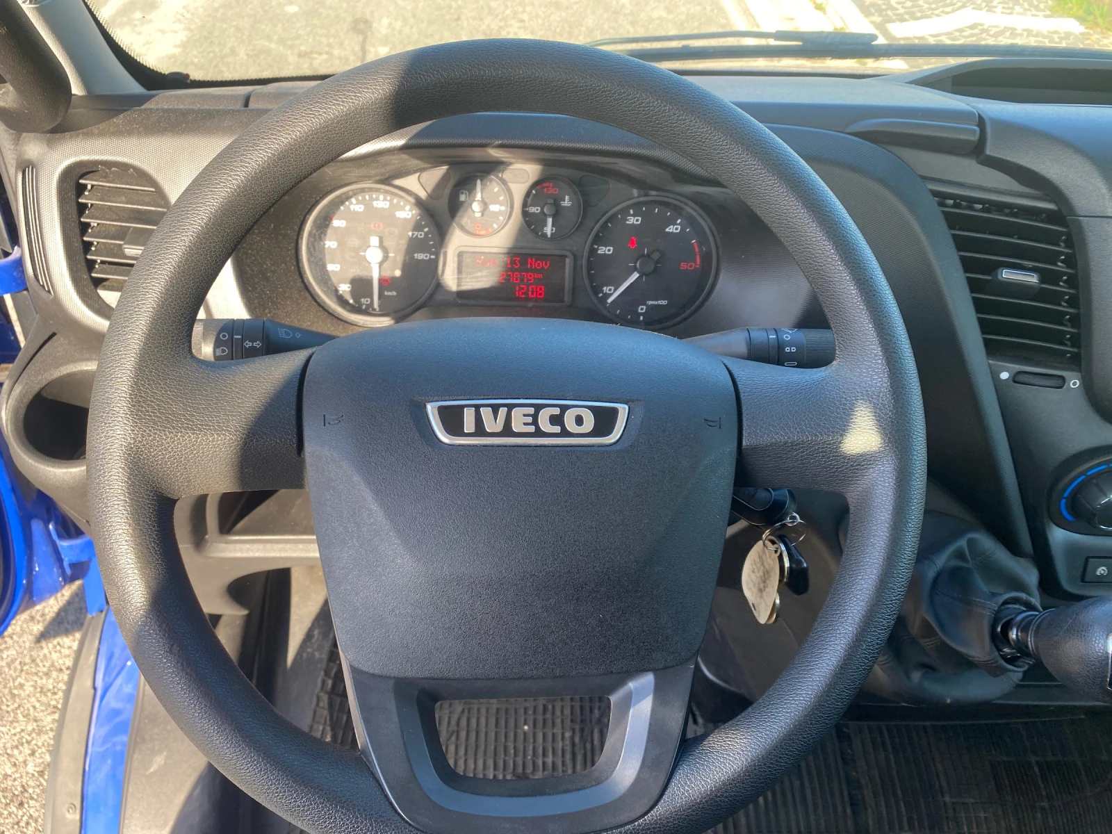 Iveco 35c18 27000km - изображение 8