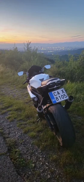 Suzuki Gsxr | Mobile.bg    13