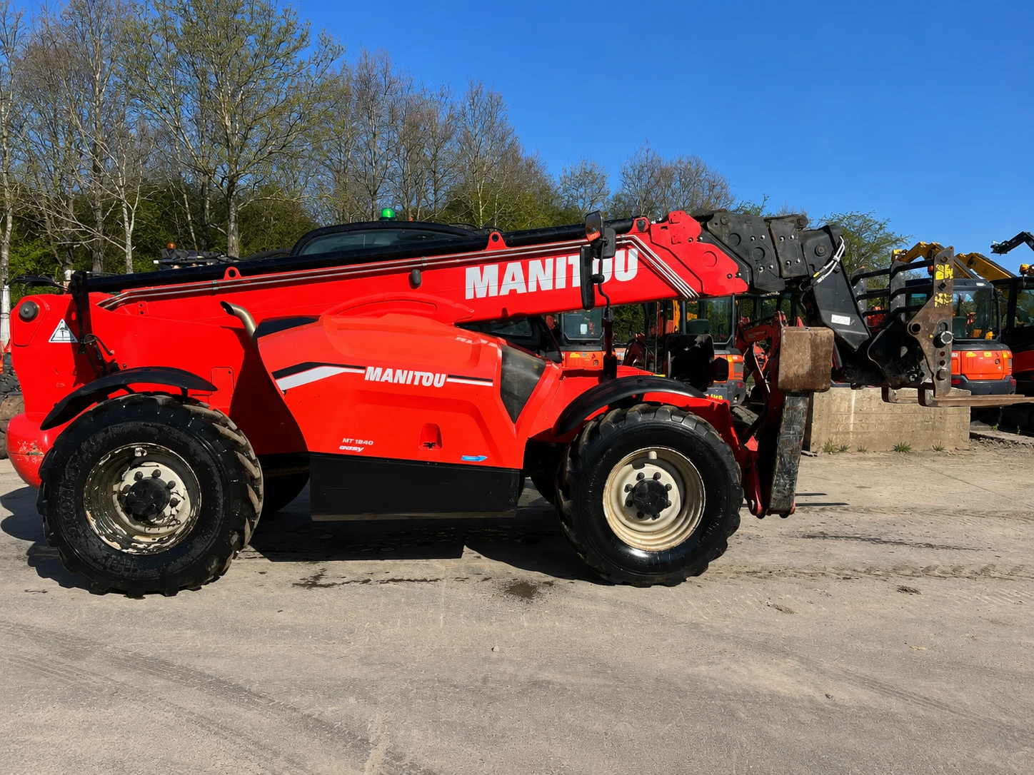 Телескопичен товарач Manitou MT 1840, снимка 3 - Селскостопанска техника - 55058651