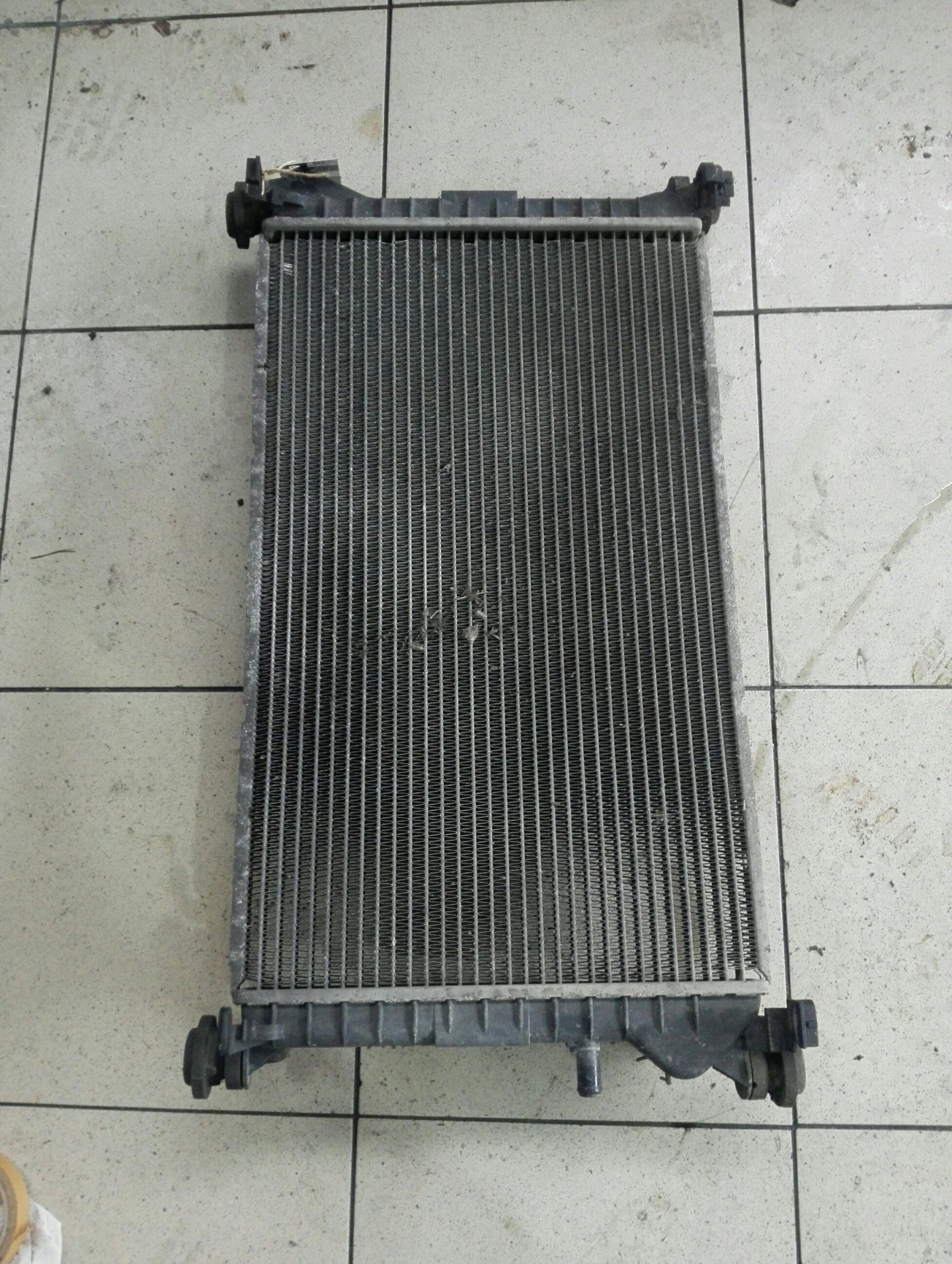 ����� �������� ���� ����� 1.6� 16� | Mobile.bg � ����������� 1