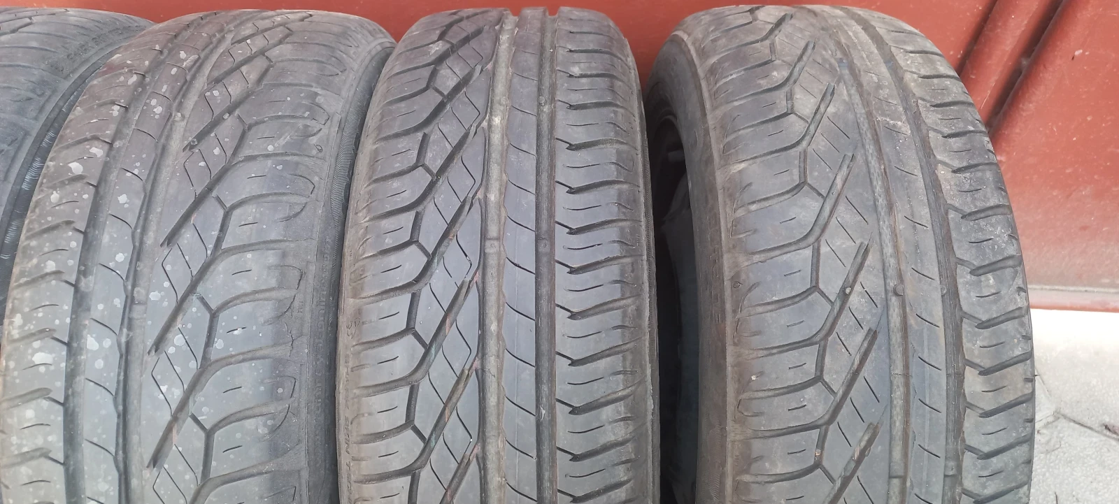 Гуми Летни 185/60R15, снимка 10 - Гуми и джанти - 52880458