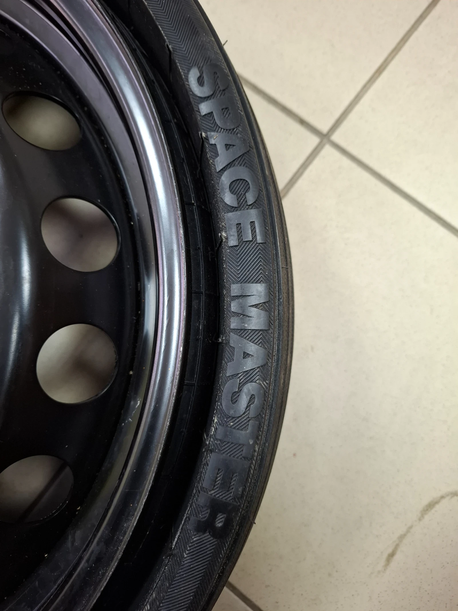 ���� � ������ 195/70R18 �� Audi Q5 | Mobile.bg � ����������� 6