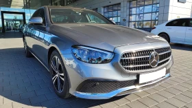 Mercedes-Benz E 220, снимка 3