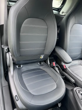 Smart Fortwo EQ Exclusive 18K km 22kW удължена гаранция, снимка 11