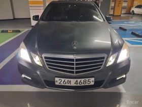 Mercedes-Benz E 220 МАЛКО КИЛОМЕТРИ/ОТЛИЧНО СЪСТОЯНИЕ/ЦЕНА ДО БЪЛГАРИЯ, снимка 1