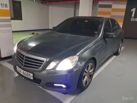 Mercedes-Benz E 220 МАЛКО КИЛОМЕТРИ/ОТЛИЧНО СЪСТОЯНИЕ/ЦЕНА ДО БЪЛГАРИЯ, снимка 2